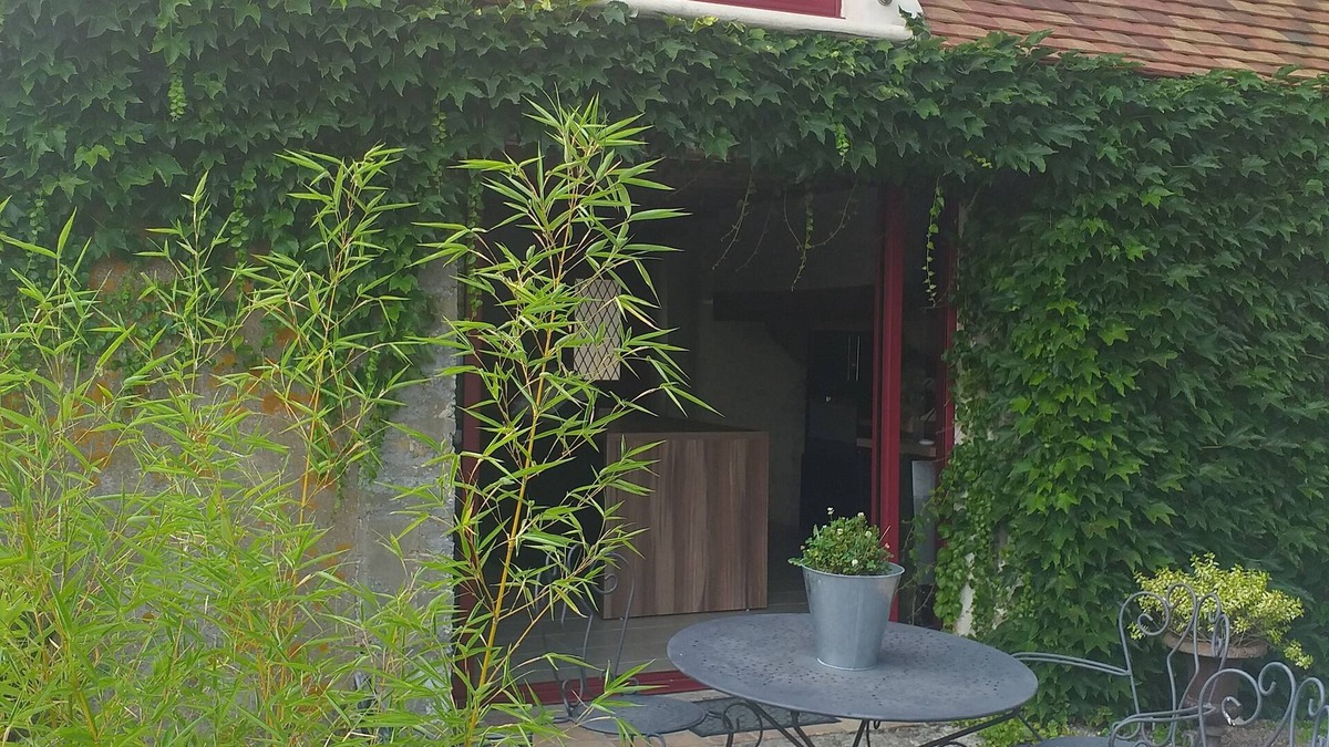 Nohant-Vic House | Small house 300m from the House of George Sand