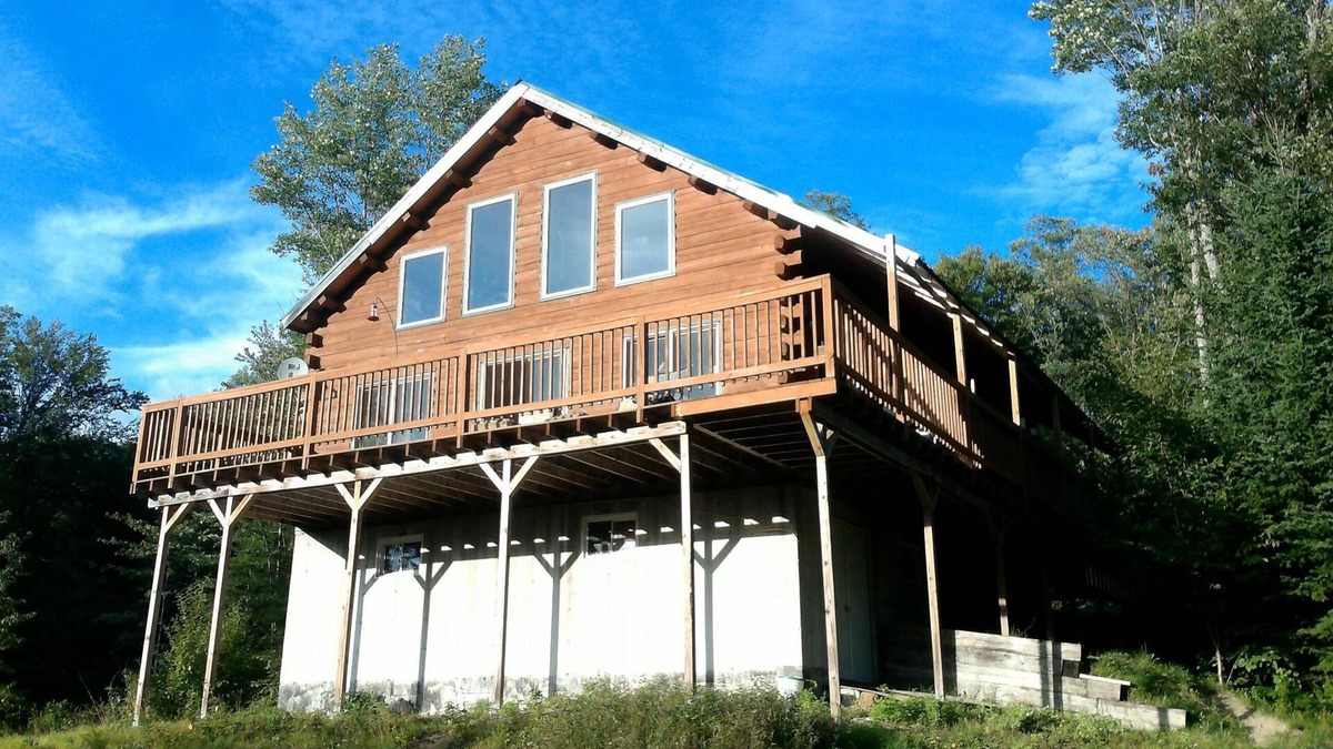 Milan Cabin | Small log house in Great North Woods