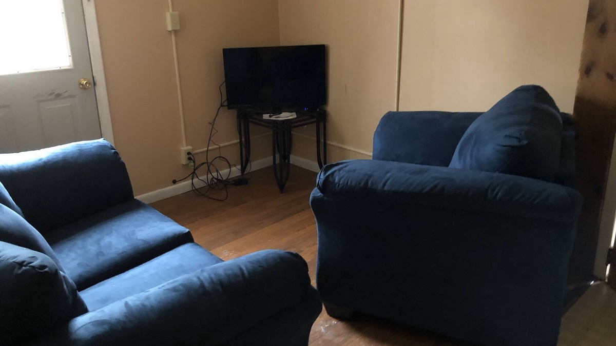 Carthage House | Small one Bedroom apt Near Fort Drum And 1000 Islandsmall 1