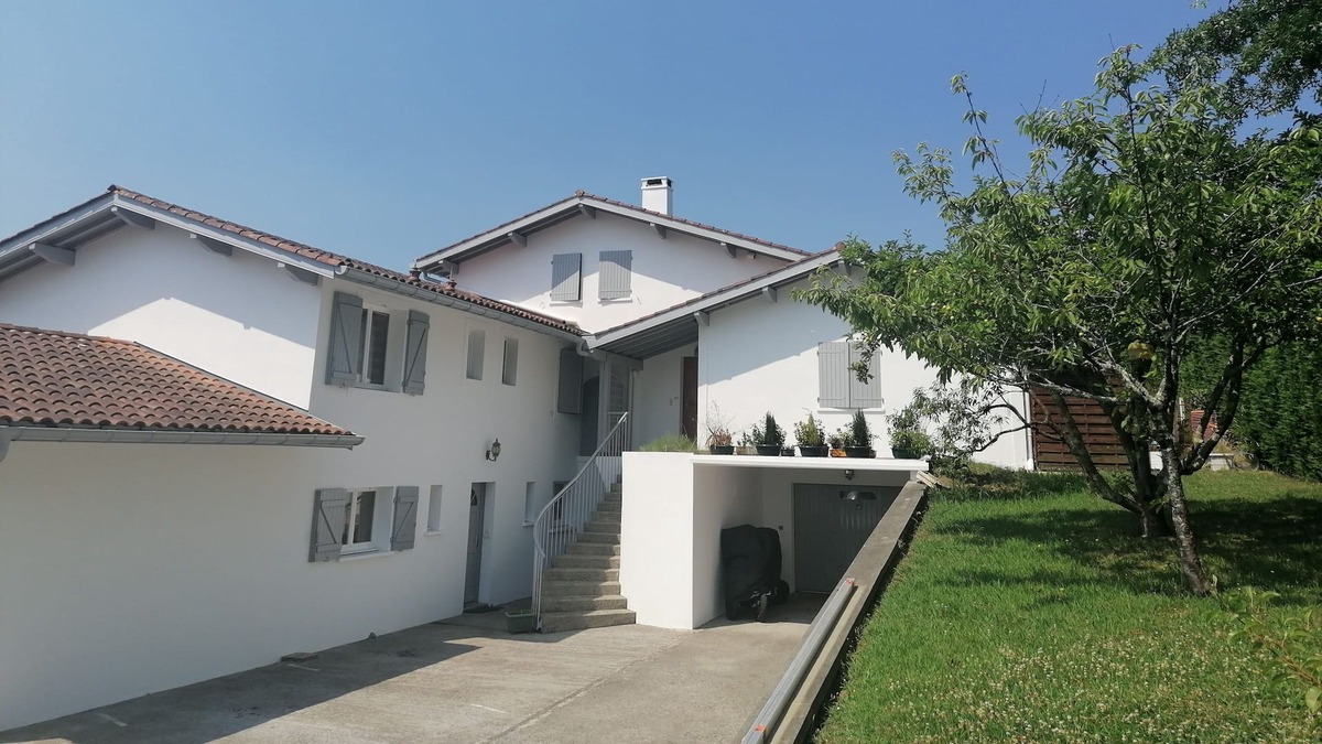 Ahetze Apartment | Small pavilion in the Basque region, sea 2,5 miles away, close to the mountains