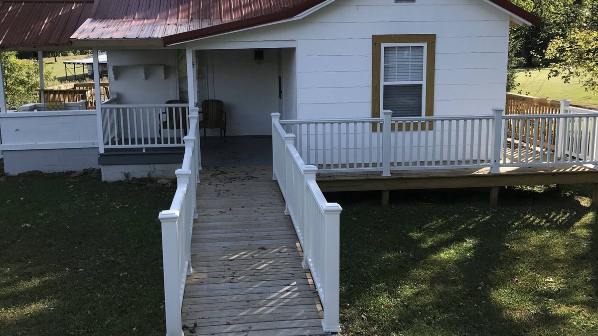 Falls of Rough House | Small Quaint Home Located near Rough River