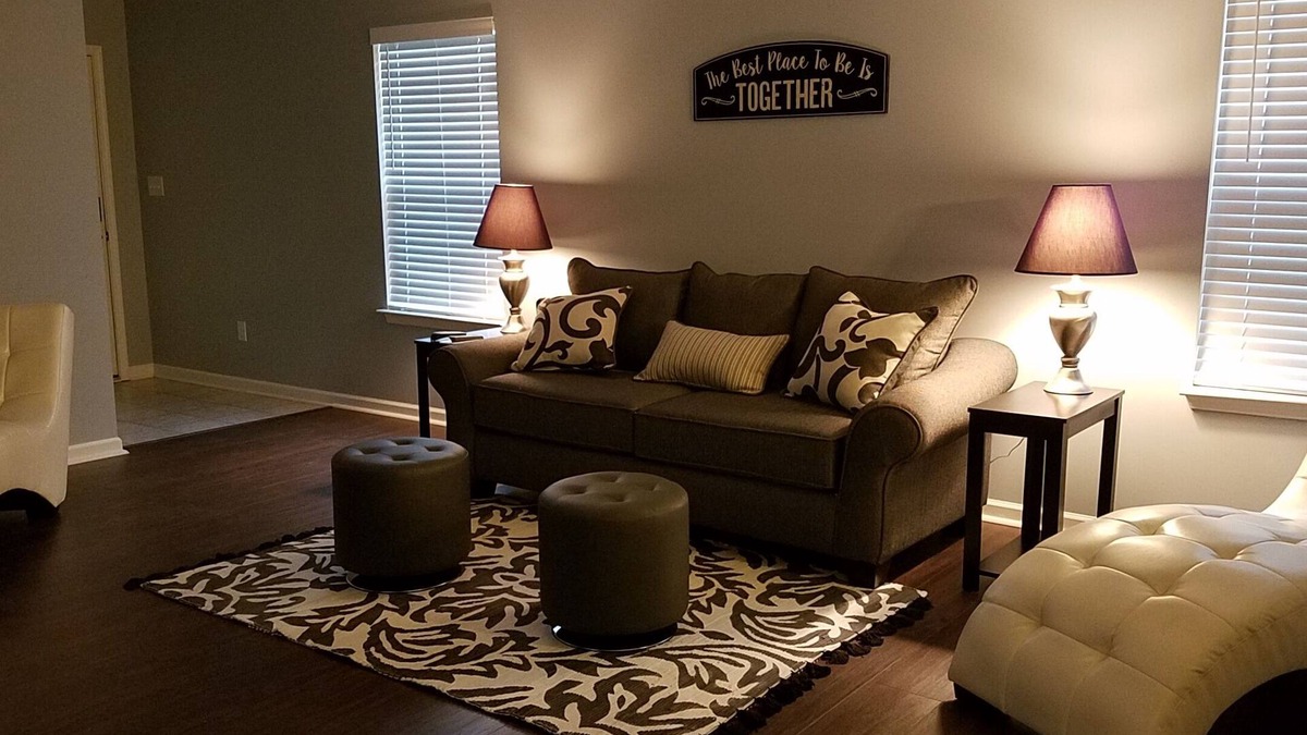 Pendleton House | Small town close to everything, Indy 30 min(Ruoff Music Center 10 min