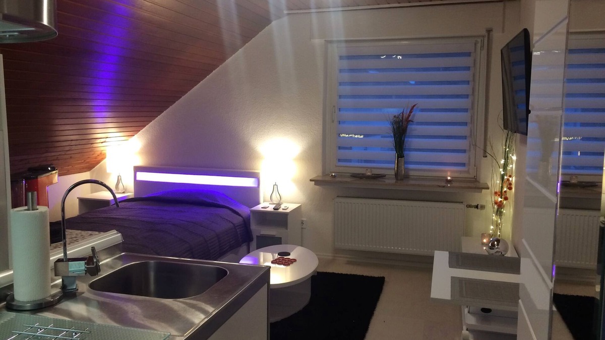 Homburg-Brol Apartment | Small vacation apartment/studio Shervin, modern, cozy and well equipped.