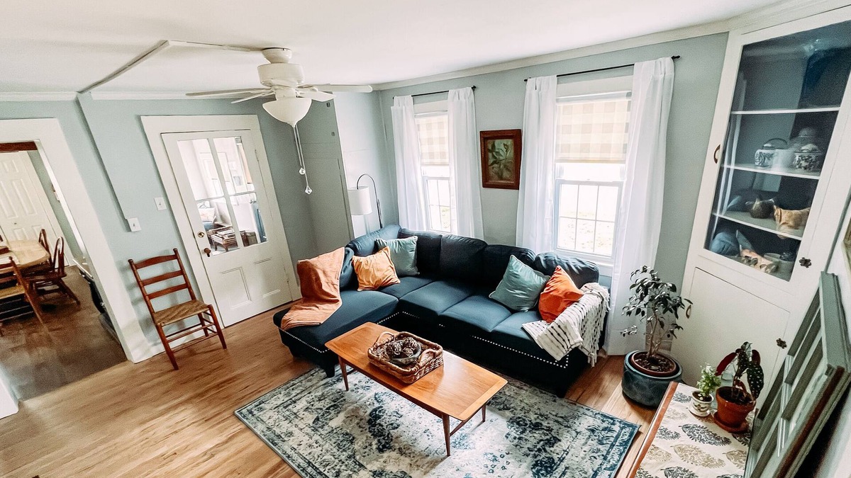 Earlville House | Smalltown home away from home in Earlville, NY