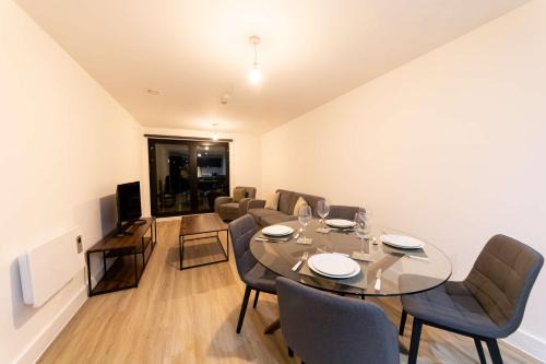 Vauxhall Apartment | Smart 2 Bedroom Apartment in Liverpool