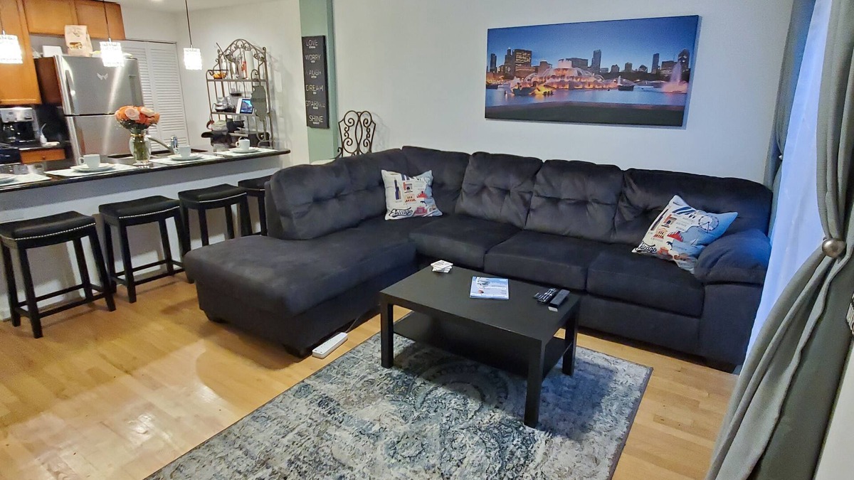 Chicago House | Smart Home in Logan Square by the 606 Trail