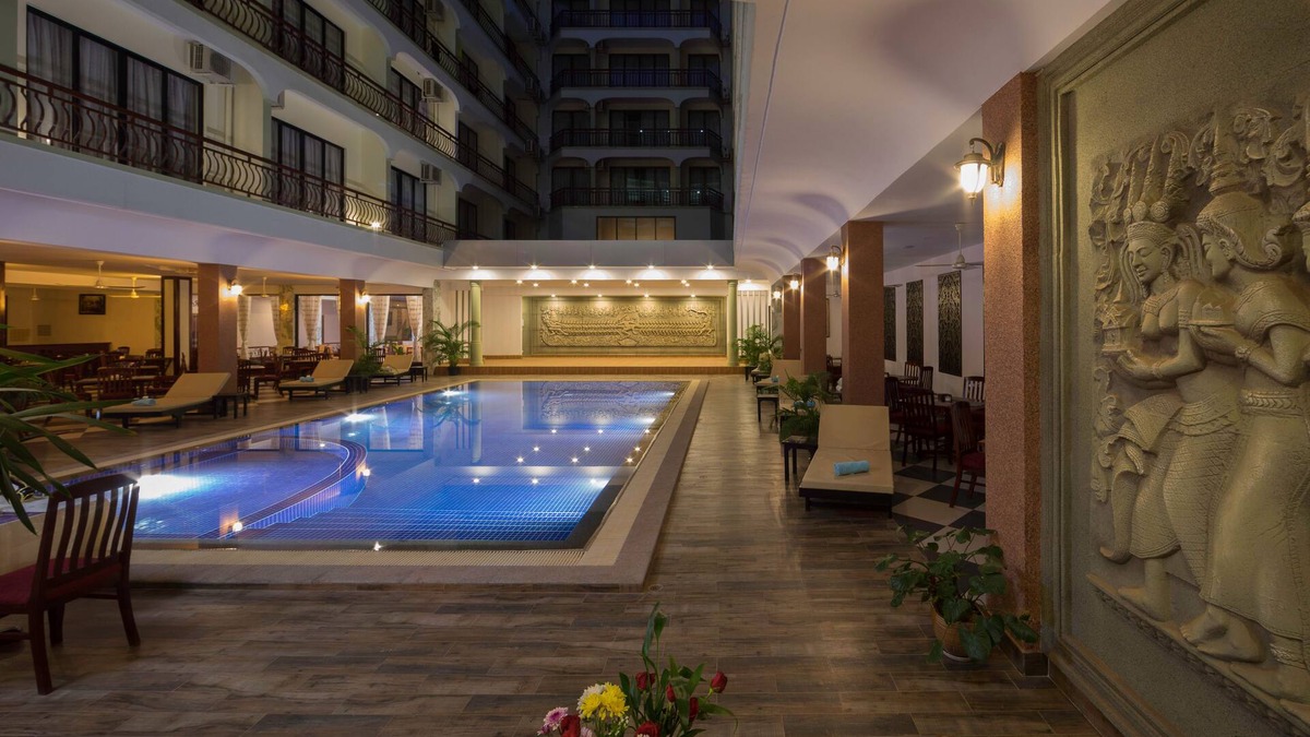 Sangkat Sla Kram Hotel | Smiling Deluxe Hotel