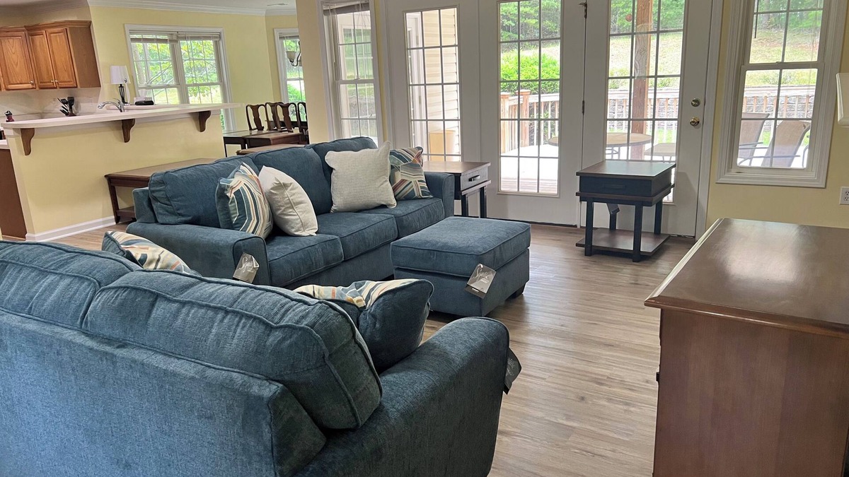 North Shore House | Smith Mountain Lake Area