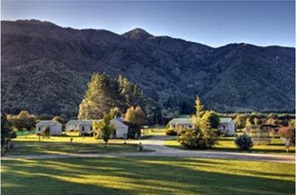 Linkwater Resort | Smiths Farm Holiday Park