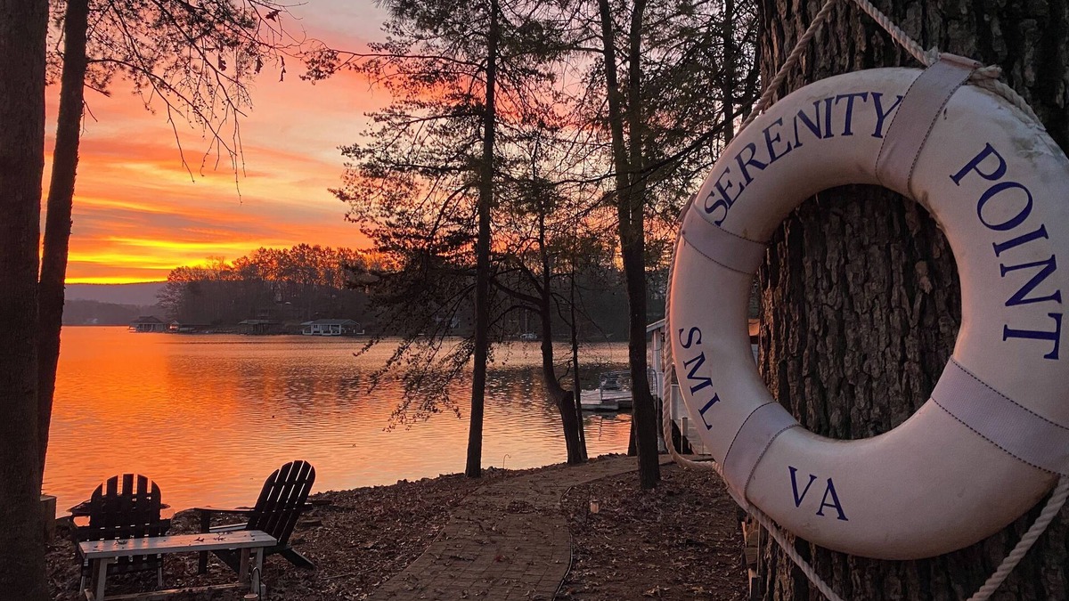 Smith Mountain Lake Cabin | SML Lake Cabin Serenity Point: Relax, Paddle, Campfires, Sunrise Views, Unplug