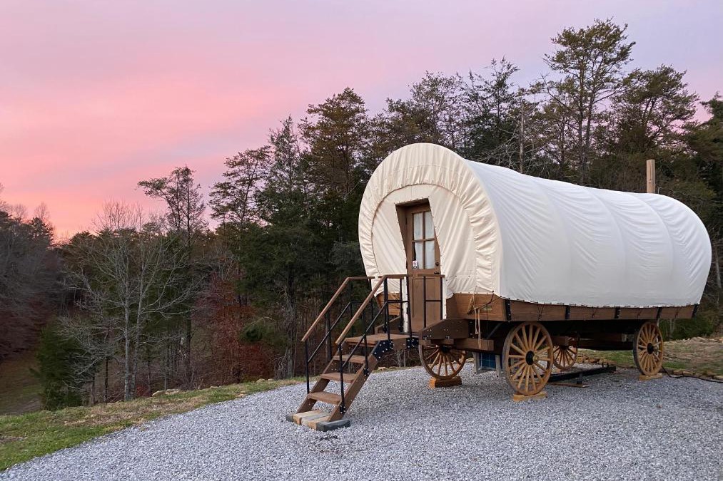 Sevierville Other | Smoky Hollow Outdoor Resort Covered Wagon