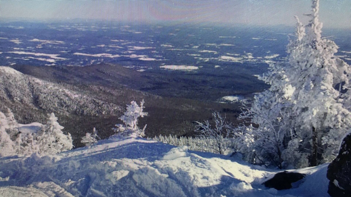 Jeffersonville Villa | SMUGGLER"S NOTCH RESORT VT 3 BEDROOM DELUXE PRESIDENTS WEEK 2024