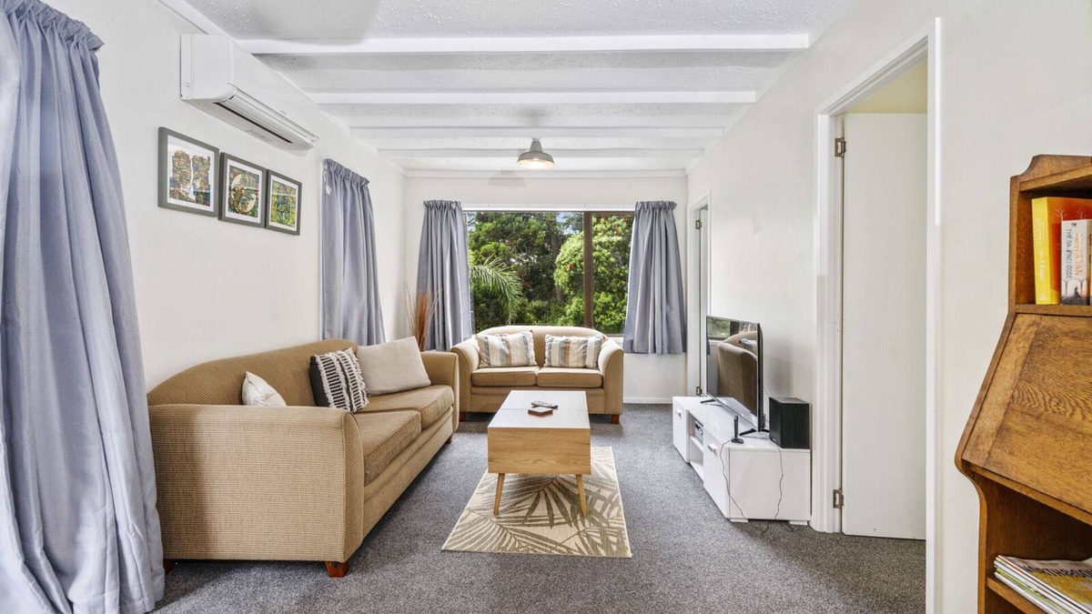Snells Beach House | Snells Sanctuary - Snells Beach Holiday Home