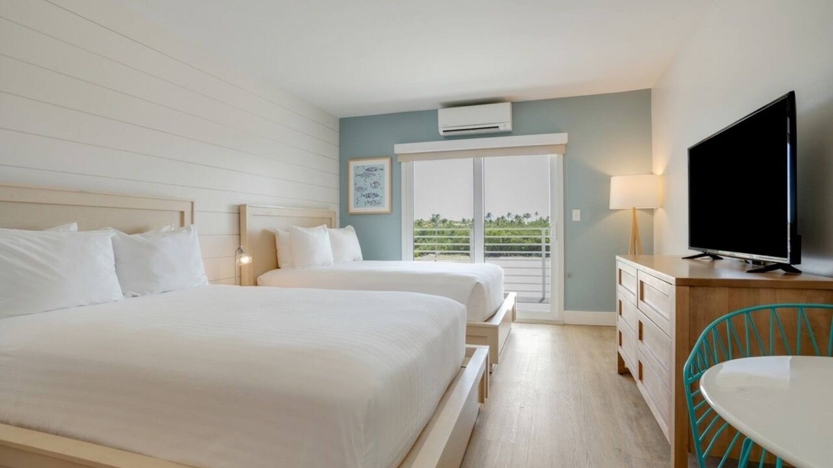 Islamorada Apartment | Snorkeling & Kayaking Beach Resort! Seaside Villa w/Patio! Marina, Pool, Parking