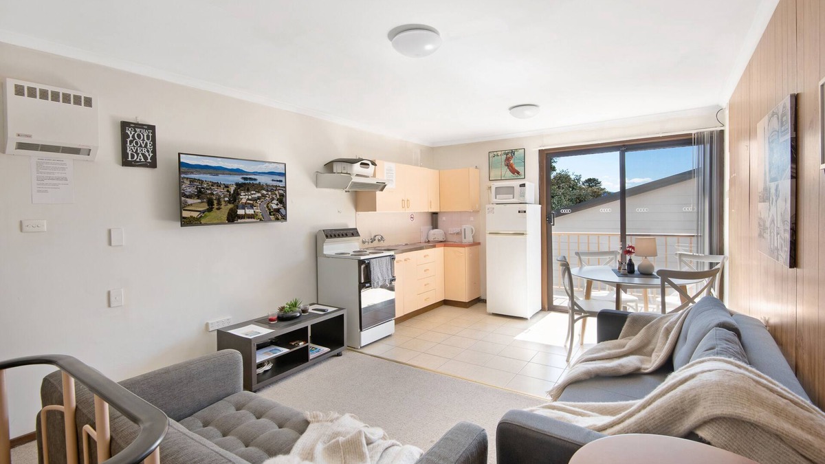Jindabyne House | Snow and Lake Townhouse Apartment
