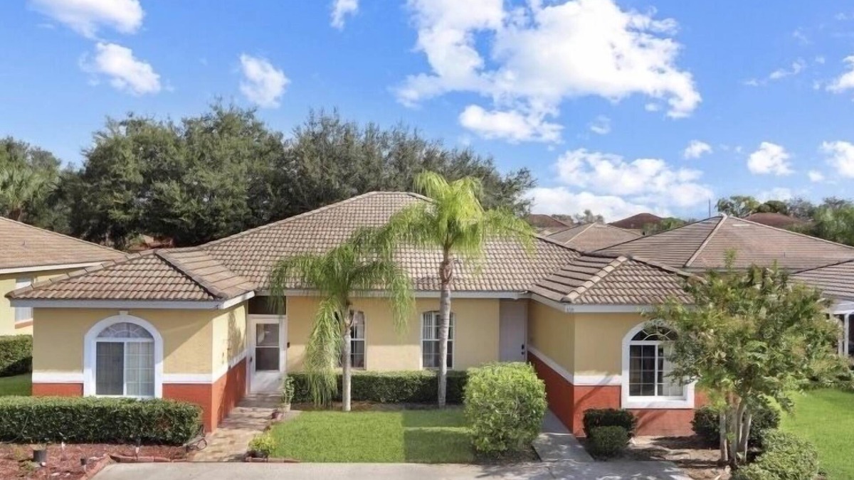 Fedhaven Villa | Snow Bird friendly.Gorgeous 3 bed 2 bath vacation property in a gated community