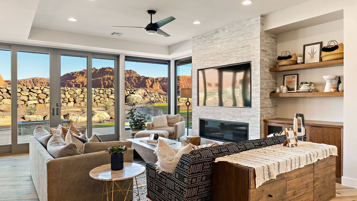Ivins House | Snow Canyon Retreat STUNNING VIEWS! NO PETS!