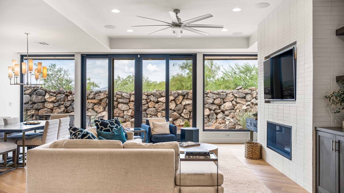 Ivins House | Snow Canyon Sanctuary #8: 4 bed, 4 baths, pool, pickleball, mountain views.