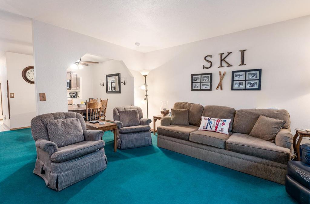 Summit Estates House | Snow Summit Getaway - Walk to Snow Summit Ski Resort