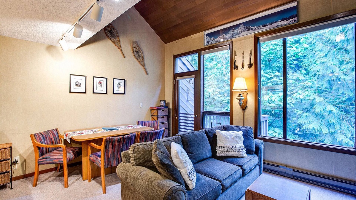 Glacier Condo | Snowater Condo 59 - A Great Family Condo With a Cabin Feel