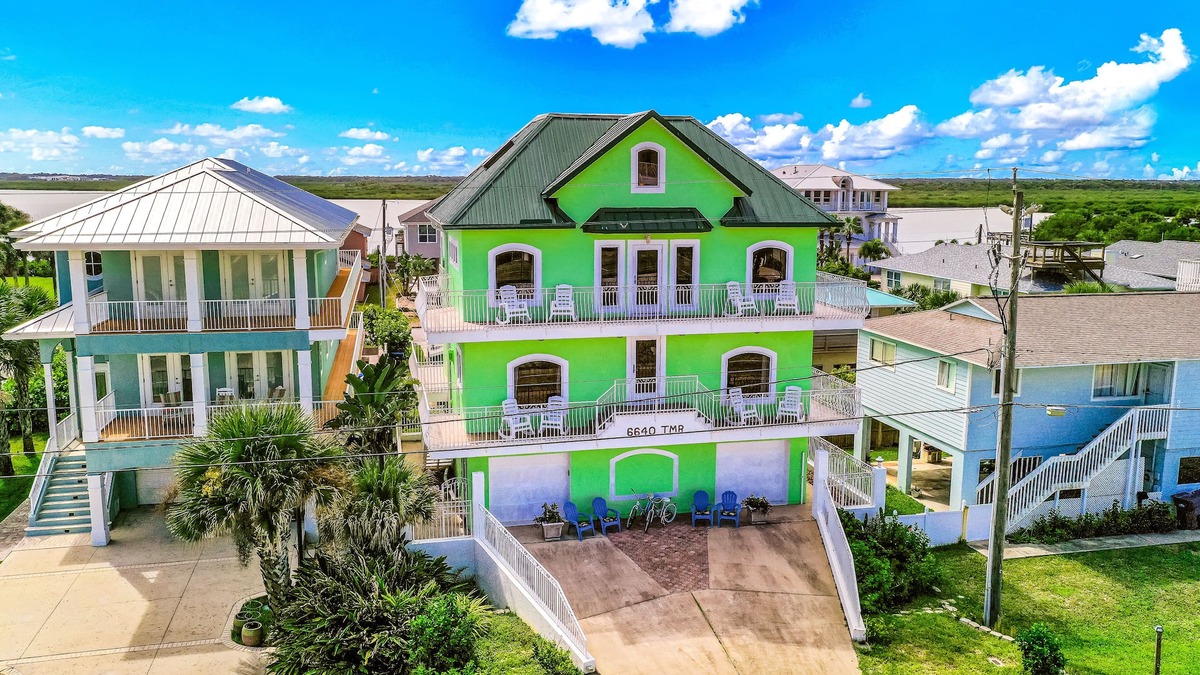 Bethune Beach House | Snowbird-Friendly, Ocean View Home with Fast WiFi, Central AC, & Washer/Dryer