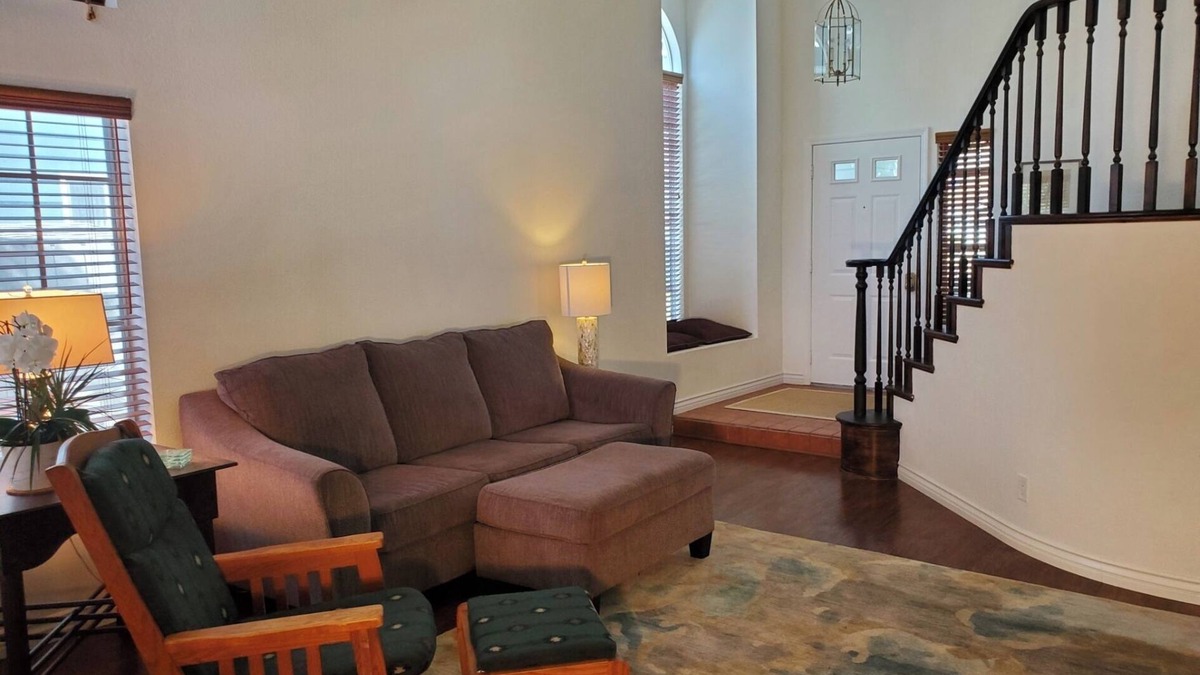 Via Marina House | Snowbird Rental 2-bedroom house in peaceful Port Hueneme - Ventura Area.