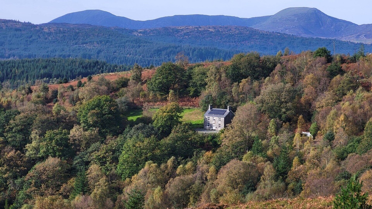 Ganllwyd House | Snowdonia Outdoor Activities Retreat . Cancellation . Free next Week10th to 17th