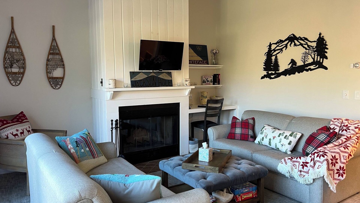 Hancock Condo | Snowdrop Lodge - Beautiful Condo on Jiminy Peak Grounds