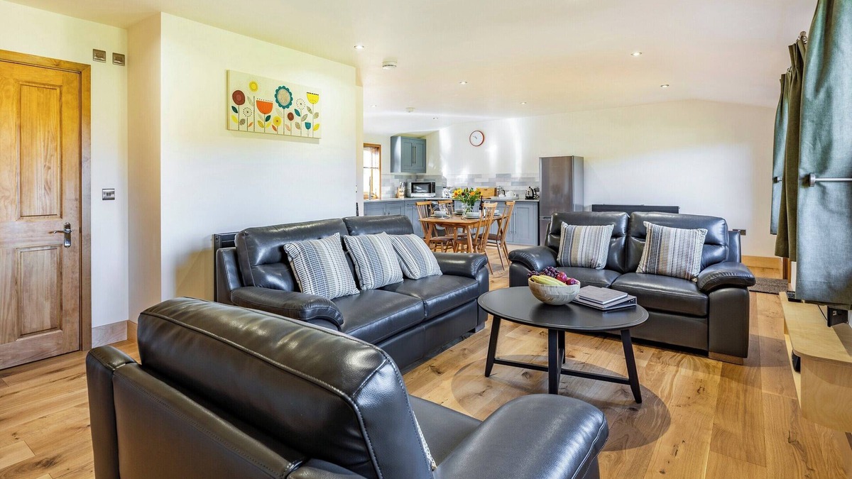 Challock Cottage | Snowdrop Lodge -UK32959
