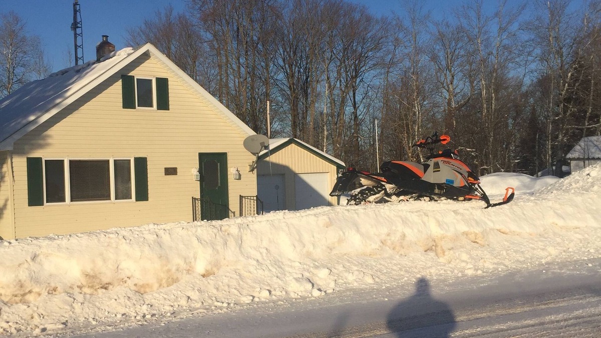 Hulbert House | Snowmobile, UTV and Outdoor Enthusiast's Paradise.