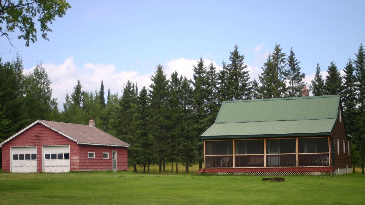 Cook House | Snowmobiles are Northland Getaway!