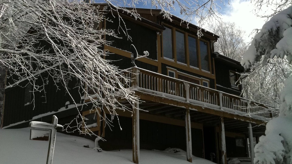 Snowshoe House | Snowshoe Mountain Mama - spacious Westridge Home, 200yds to Cupp Run, sleeps 16