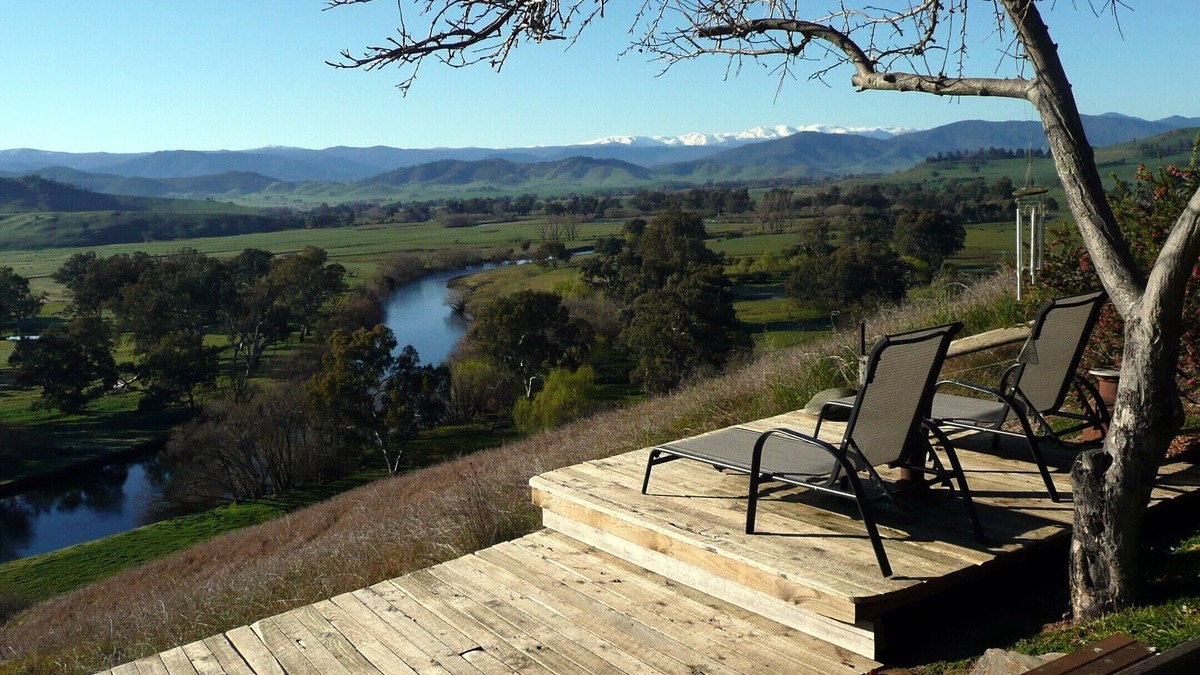 Towong Cottage | Snowy Mountain Holidays - Both Cottages