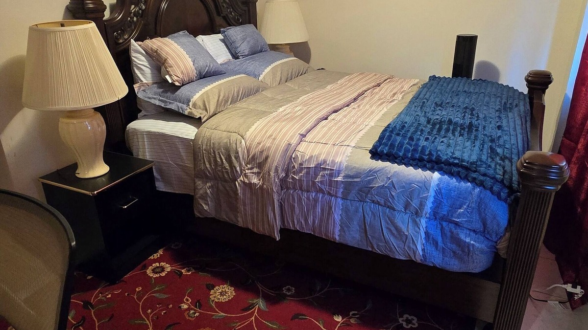 Port Richmond Apartment | Snug Apartment n10minutes to Staten island ferry nClose to SIUH and RUMC.