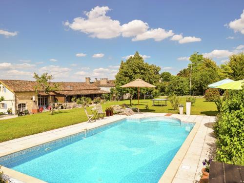 Saint-Eutrope-de-Born House | Snug cottage in Saint-Eutrope-De-Born with pool
