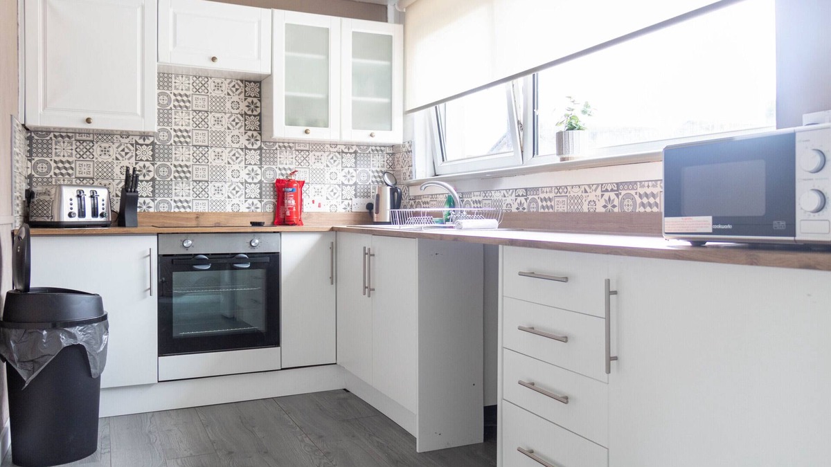 Shotts House | Snug Modern Home in Shotts