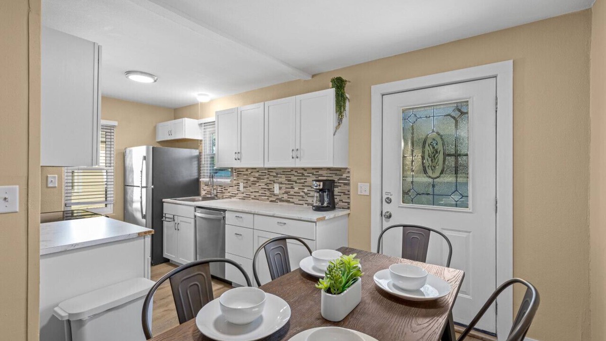 Central - Terry House | Snug, neighborly home perfect for your small group