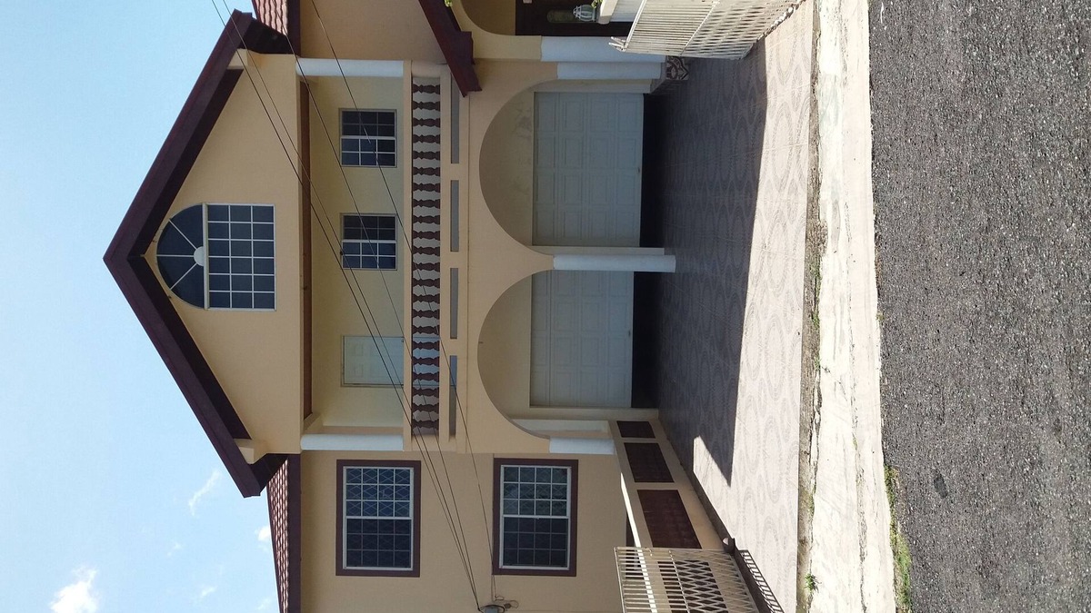 Mandeville Apartment | Snuggled in a beautiful and picturesque residential neighbor