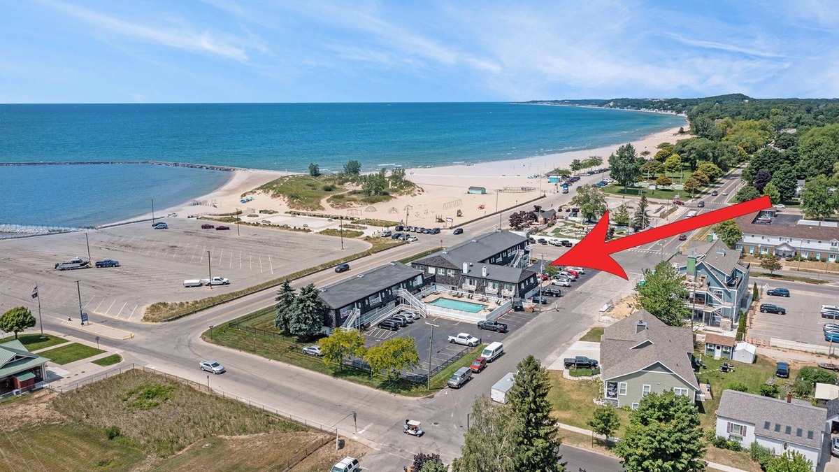 Ludington Hotel | Snyder's Shoreline Inn