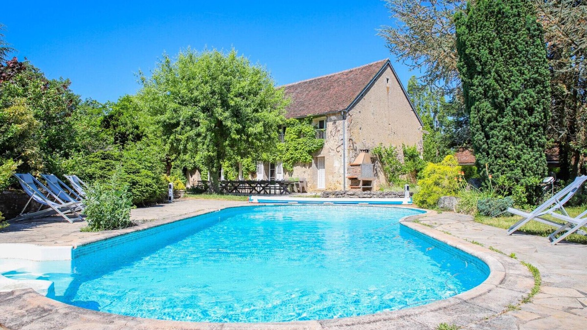 Lavau Villa | So Villa Chasseuserie (89) - Heated pool - Foot - 2h Paris - 45p.