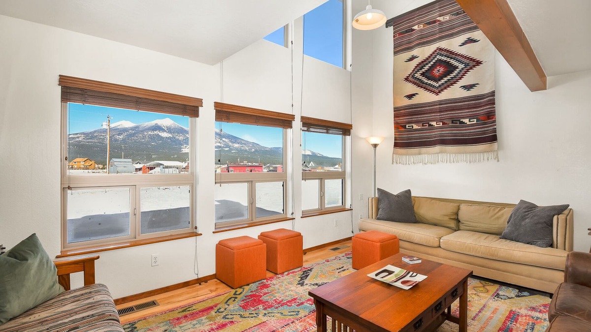 Fort Valley House | Social Distancing and Fresh Air in Baderville!