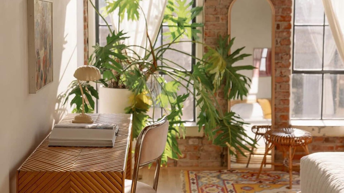 Crossroads Arts District House | Soft & cozy environment in KC's best boutique hotel!