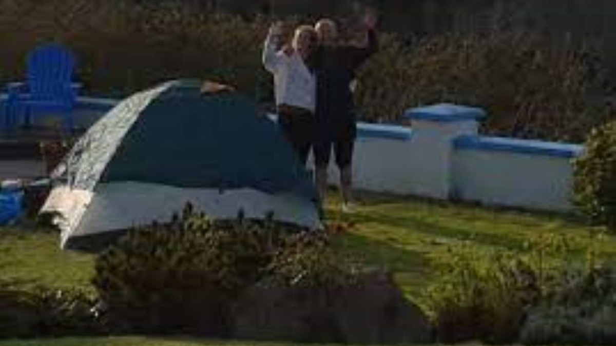 Eyeries RV Rental | Solas Mor Tent Camping in Scenic Southwest County Cork Ireland
