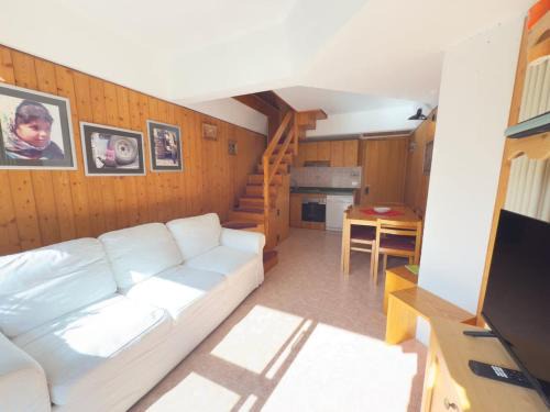 Marilleva Apartment | Sole Alto Charm, Parking & Wi-Fi