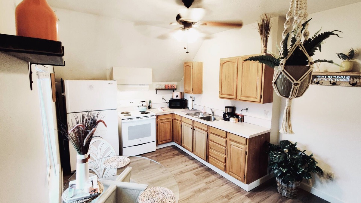 Central Area Apartment | Soleil Salem- extended stays, free laundry, garden