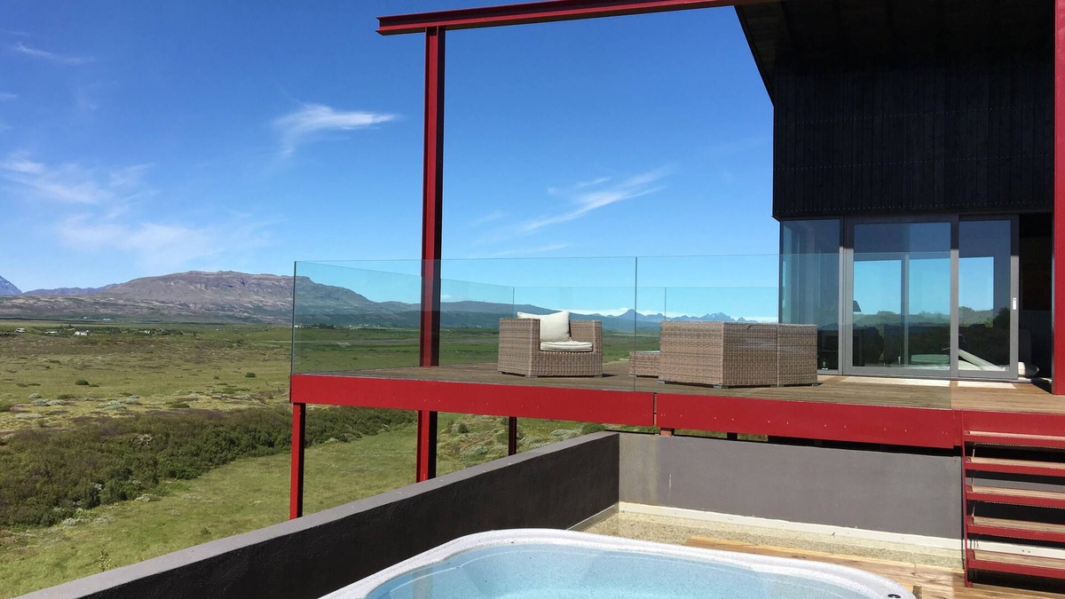Blaskogabyggd Villa | Sólfaxi Modern Luxury Villa, Amazing Panorama View, on the Golden Circle.