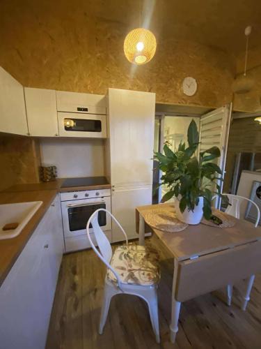 Wieliczka Apartment | Solne Apartamenty Luna 4