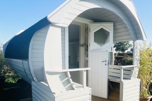 Morpeth House | Solo Glamping Pod - Sleeps 4 - Northumberland