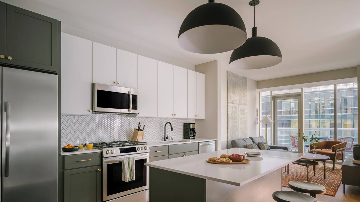Warehouse District Apartment | Sonder at North Loop Green | One-Bedroom Apartment w/Balcony