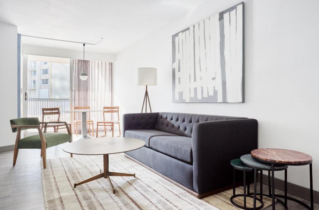 Logan Square Apartment | Sonder at The Terrace